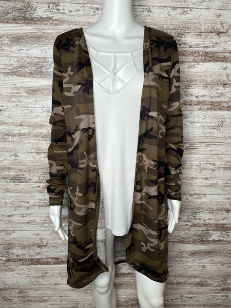 Camo Cardigan So Gorgeous Boutique Salon